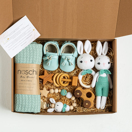 Arlo Organic Baby Boy Gift Box- 7 Pieces