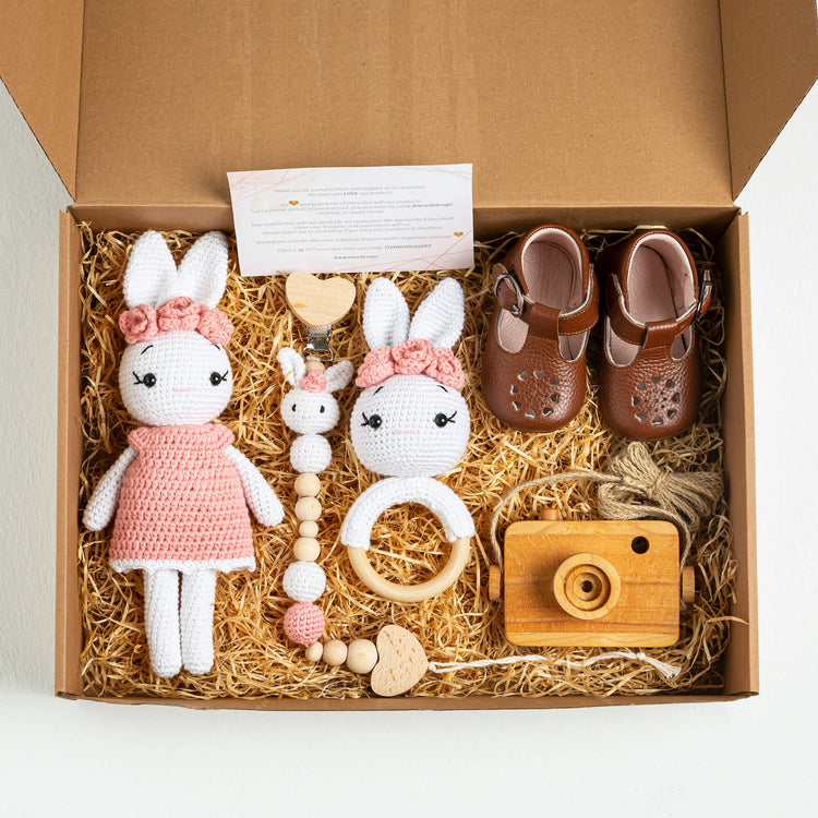 Kayla Organic Baby Girl Gift Box - 5 Pieces