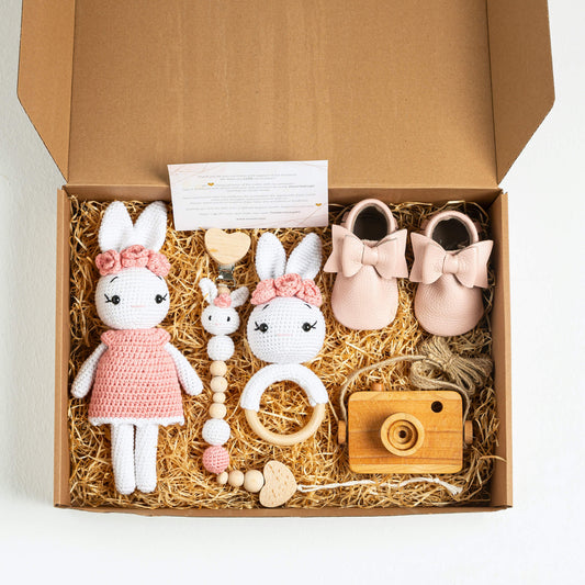 Sophia Organic Baby Girl Gift Box- 5 Pieces