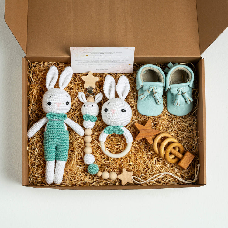 Arlo Organic Baby Boy Gift Box- 5 Pieces